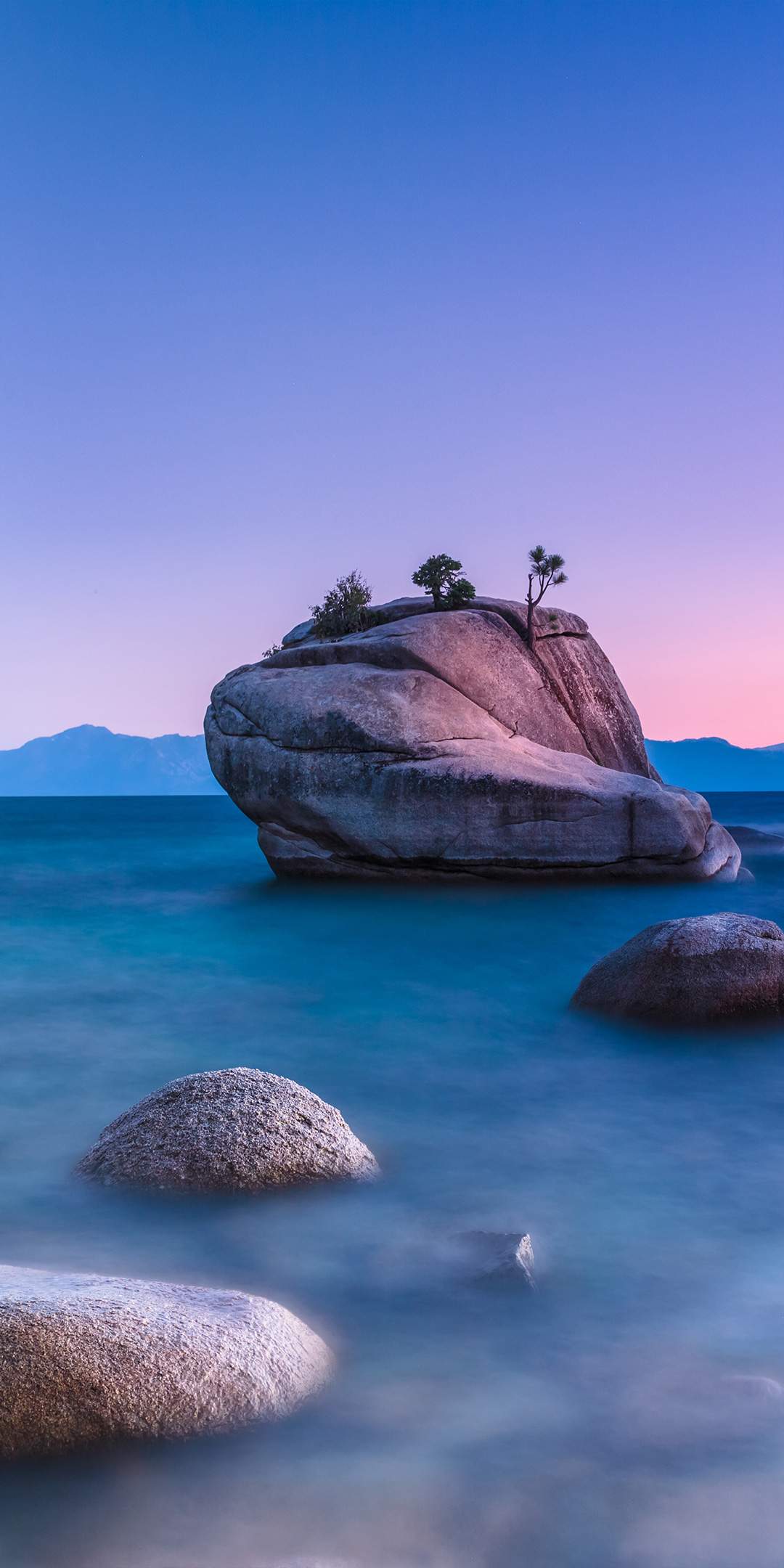 ZTE Axon 11 High Resolution Official Wallpapers